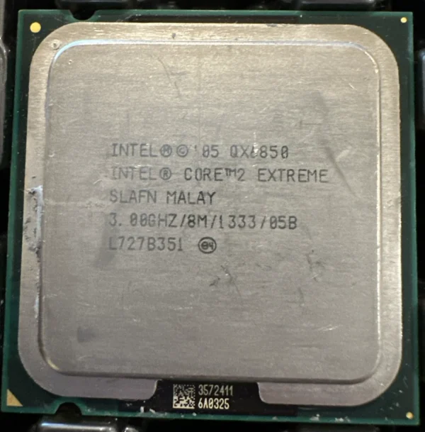 Intel Core 2 Extreme QX6850 3 GHz Quad-Core CPU Processor SLAFN LGA 775