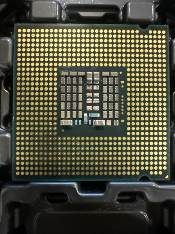 Intel Core 2 Extreme QX9650 SLAN3 SLAVE LGA775 1333MHz 3GHz 2MB CPU Missing Caps - Image 2